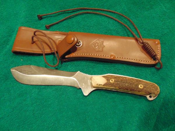 Puma Germany New Hunter 118375 Knife With Factory Leather Sheath GERMANY Puma Germany New Hunter 118375 Knife With Factory Leather Sheath GERMANY