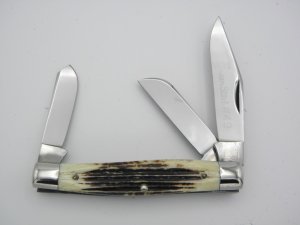 Queen Cutlery #49 Large Stockman Winterbottom bone:  4 1/4” closed, circa 1961