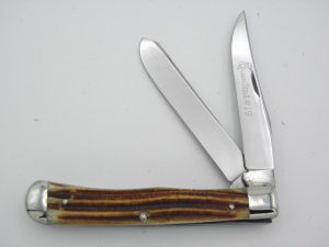 Queen Cutlery #19  Trapper Winterbottom bone:  4 1/8” closed, circa 1961
