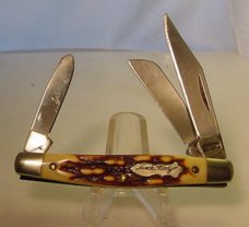 834 UH medium stockman in original mahogany Schrade Walden display case 834 UH medium stockman in original mahogany Schrade Walden display case