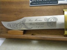 Buck Custom USA Stone Mountain 1 of 250 Bowie Knife w/Wood Display and COA