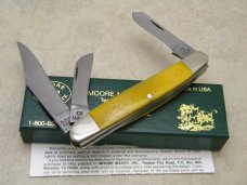 Moore Maker, Inc. Matador, Texas USA (Queen Cutlery) 5301B Bone Stockman Knife NIB