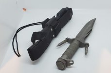 Buck 184 Buckmaster Survival Knife Buck 184 Buckmaster Survival Knife