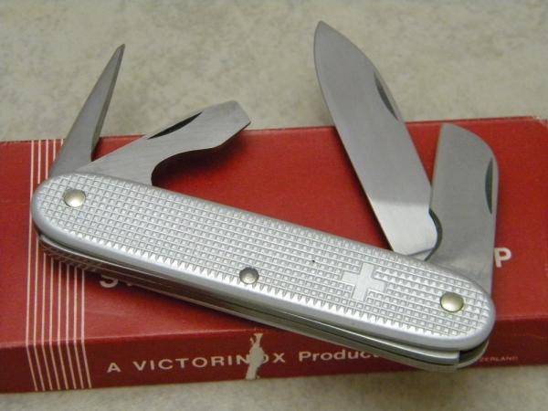 Victorinox Switzerland Rostfrei Silver Alox Electrician Swiss Army Knife in Box