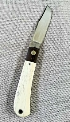 K'roo Custom Lanny clip,4" giraffe bone and micarta spacer, shield filework ..lanyard tube...slip K'roo Custom Lanny clip,4" giraffe bone and micarta spacer, shield filework ..lanyard tube...slip