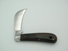 Queen Steel Hawk Bill Pruner #1:, 4 1/8” closed, circa 1948, carbon steel blade Queen Steel Hawk Bill Pruner #1:, 4 1/8” closed, circa 1948, carbon steel blade