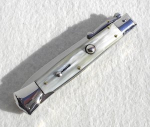 NEW OLD STOCK 1980's ITALIAN STILETTO 9" GENUINE BRAZILIAN HORN SWING GUARD LOCK BACK 