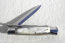 NEW OLD STOCK 1980's ITALIAN STILETTO 9" GENUINE BRAZILIAN HORN SWING GUARD LOCK BACK 