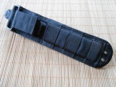 Benchmade #140 USA Fixed Blade Knife with original sheath. Benchmade #140 USA Fixed Blade Knife with original sheath.