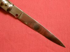 UNMARKED STILETTO SWITCHBLADE AUTOMATIC POCKET KNIFE UNMARKED STILETTO SWITCHBLADE AUTOMATIC POCKET KNIFE