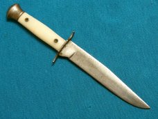 VINTAGE CUB HUNTER COLONIAL PROV USA SMALL MINI MINIATURE BOWIE DAGGER KNIFE KNIVES OLD VINTAGE CUB HUNTER COLONIAL PROV USA SMALL MINI MINIATURE BOWIE DAGGER KNIFE KNIVES OLD