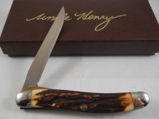 Schrade Uncle Henry 197UH USA Mint Schrade Uncle Henry 197UH USA Mint