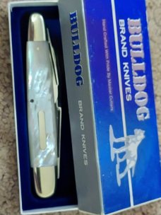 1998 Bulldog Brand Anglo Saxon Whittler with MOP handles Near Mint in Box 1998 Bulldog Brand Anglo Saxon Whittler with MOP handles Near Mint in Box