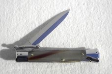 NEW OLD STOCK 1980's ITALIAN STILETTO 9" GENUINE BRAZILIAN HORN SWING GUARD LOCK BACK 