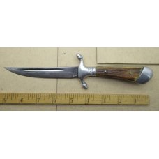 Vintage PUMA Knife. Pre 1964 with Original Sheath. ............................................(300) Vintage PUMA Knife. Pre 1964 with Original Sheath. ............................................(300)