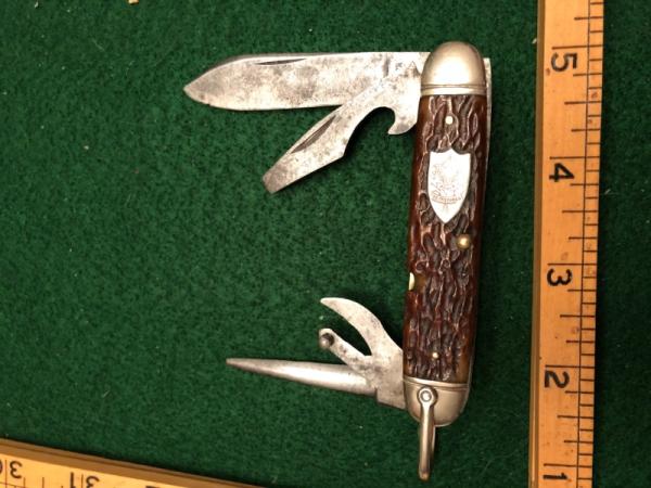 Older Ulster Knife Co. Official Boy Scout Knife 4 blades Older Ulster Knife Co. Official Boy Scout Knife 4 blades