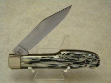 Fight'n Rooster Germany Black & Pearl "King of the Woods" Large Gunstock Lockback Knife - Pre 1982 Fight'n Rooster Germany Black & Pearl "King of the Woods" Large Gunstock Lockback Knife - Pre 1982