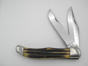 Queen Cutlery Co. #39 Two Blade Folding Hunter in Winterbottom Bone: 5 1/4” closed;