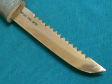 VINTAGE PIC #531 JAPAN FIXED BLADE HUNTING SKINNING FIGURAL FLOATING FISH FILET KNIFE KNIVES OLD
