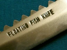 VINTAGE PIC #531 JAPAN FIXED BLADE HUNTING SKINNING FIGURAL FLOATING FISH FILET KNIFE KNIVES OLD