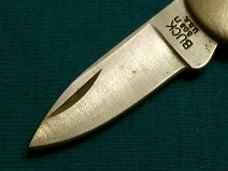 BUCK 505 KNIGHT USA SMALL LOCKBACK HUNTING SKINNING SURVIVAL FOLDING POCKET KNIFE KNIVES