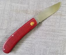 Vincenzo Balistreri Custom Shadow Trapper, 4" c70 blade, thats carbon like 1095, red burlap micarta Vincenzo Balistreri Custom Shadow Trapper, 4" c70 blade, thats carbon like 1095, red burlap micarta