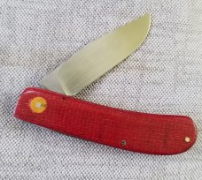 Vincenzo Balistreri Custom Shadow Trapper, 4" c70 blade, thats carbon like 1095, red burlap micarta Vincenzo Balistreri Custom Shadow Trapper, 4" c70 blade, thats carbon like 1095, red burlap micarta