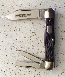 VINTAGE BONE WINCHESTER 1990 3902 WHITTLER POCKET KNIFE/ NOS/ SWEET PIECE VINTAGE BONE WINCHESTER 1990 3902 WHITTLER POCKET KNIFE/ NOS/ SWEET PIECE