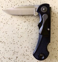 VINTAGE CAMILLUS NY USA LEV-R-LOK ASSISTED POCKET KNIFE/ NOS / SWEET and QUICK VINTAGE CAMILLUS NY USA LEV-R-LOK ASSISTED POCKET KNIFE/ NOS / SWEET and QUICK