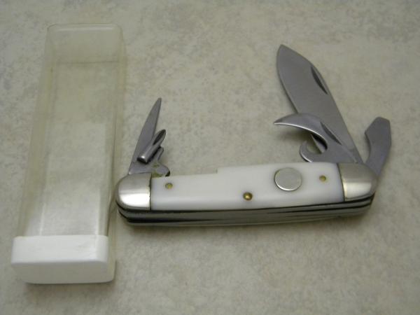 Ulster USA White 5 Blade Camp Scout Utility Knife New in Tube