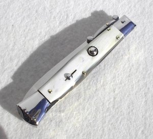 NEW OLD STOCK 1980's ITALIAN STILETTO 9" GENUINE BRAZILIAN HORN SWING GUARD LOCK BACK 