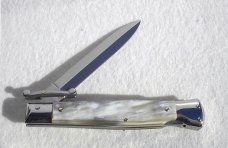 NEW OLD STOCK 1980's ITALIAN STILETTO 9" GENUINE BRAZILIAN HORN SWING GUARD LOCK BACK 