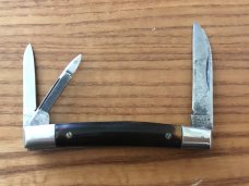 Pair of Vintage Miller Bros Small Congress Whittlers Pearl & Tortoise Shell Pair of Vintage Miller Bros Small Congress Whittlers Pearl & Tortoise Shell