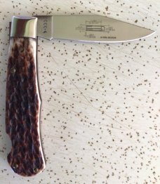 VINTAGE BONE CAMILLUS CLASSIC CARTRIDGE REMINGTON.44 MAGNUM LOCKBACK POCKET KNIFE/NOS/SWEET PIECE VINTAGE BONE CAMILLUS CLASSIC CARTRIDGE REMINGTON.44 MAGNUM LOCKBACK POCKET KNIFE/NOS/SWEET PIECE