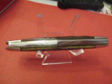 Queen 1979 Swell Center Brown Bone Whittler Queen 1979 Swell Center Brown Bone Whittler