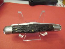 Queen 1979 Swell Center Brown Bone Whittler Queen 1979 Swell Center Brown Bone Whittler