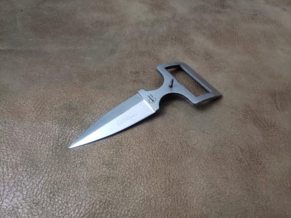 Vintage bowen belt buckle knife Vintage bowen belt buckle knife
