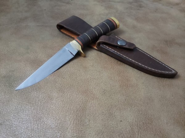Muskrat Man customs Schrade 153UH golden spike