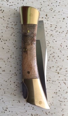VINTAGE CASE XX 7197 1972 “CURLY MAPLE” “SHARK TOOTH” FOLDING LOCKBACK KNIFE/NOS/ “ BEAUTIFUL “