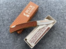 BUCK 529L1 Buckskin Lockback