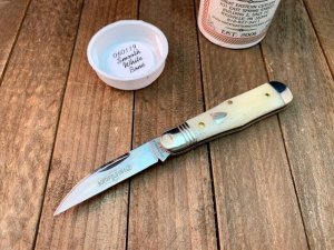 Great Eastern Cutlery Northfield 06 Pemberton Smooth White Bone 1 Blade BD11