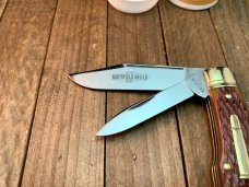 Great Eastern Cutlery Northfield Buffalo Jack 44 Autumn Gold Jigged Bone BD30 Great Eastern Cutlery Northfield Buffalo Jack 44 Autumn Gold Jigged Bone BD30