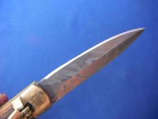 Beautiful Damascus Automatic Knife. Excellent condition, beautiful scales! Striking Damascus pattern Beautiful Damascus Automatic Knife. Excellent condition, beautiful scales! Striking Damascus pattern