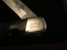 BEAR MGC U.S,A. WILDLIFE SERIES LIMITED EDITION FOLDING LOCKBACK KNIFE NO.8 OF 12000 WITH WOOD CASE BEAR MGC U.S,A. WILDLIFE SERIES LIMITED EDITION FOLDING LOCKBACK KNIFE NO.8 OF 12000 WITH WOOD CASE