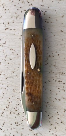 VINTAGE BONE CASE/WINCHESTER CLASSICS 1990 62091 LARGE SLEEVEBOARD POCKET KNIFE/NOS/HONEY SWEET PC VINTAGE BONE CASE/WINCHESTER CLASSICS 1990 62091 LARGE SLEEVEBOARD POCKET KNIFE/NOS/HONEY SWEET PC