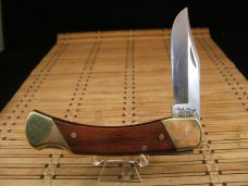 SCHRADE USA UNCLE HENRY LB7 BEAR PAW LARGE LOCK BACK POCKET KNIFE WITH ORIGINAL BOX, PAPERS & SHEATH SCHRADE USA UNCLE HENRY LB7 BEAR PAW LARGE LOCK BACK POCKET KNIFE WITH ORIGINAL BOX, PAPERS & SHEATH
