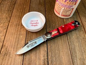 Great Eastern Cutlery Northfield Crusader 06 Red Acrylic BD37