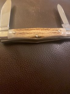 Kissing Crane Solingen Gernany 1981 2735XX Very Fat Stag Whittler With Three Blades & Sheild 