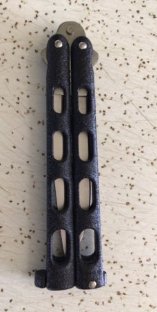 VINTAGE EDGE SWALLOWTAIL USA BUTTERFLY KNIFE/ “NEVER USED”/ BEAUTIFUL PIECE 