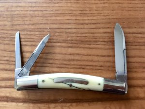 Holley Mfg. Co. Lakeville Congress Whittler Knife